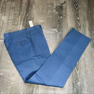BARNEYS NEW YORK**Blue Size 32 Pants***$250